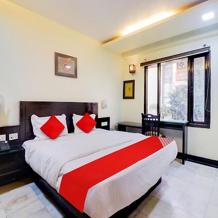 Oyo Flagship Hotel Rudra Palace Agra  Extérieur photo