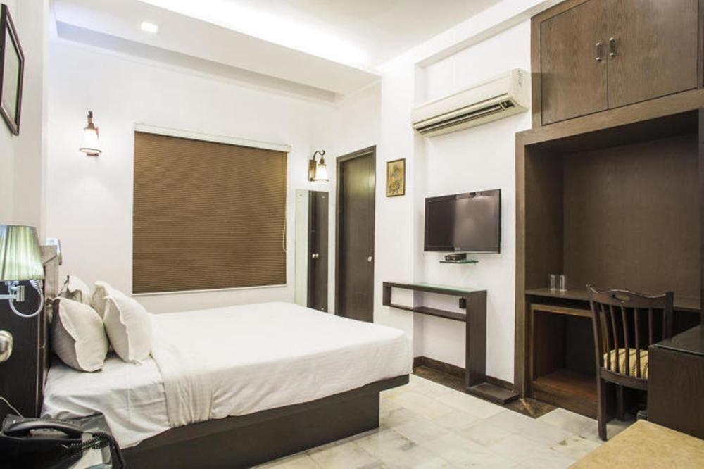Oyo Flagship Hotel Rudra Palace Agra  Extérieur photo