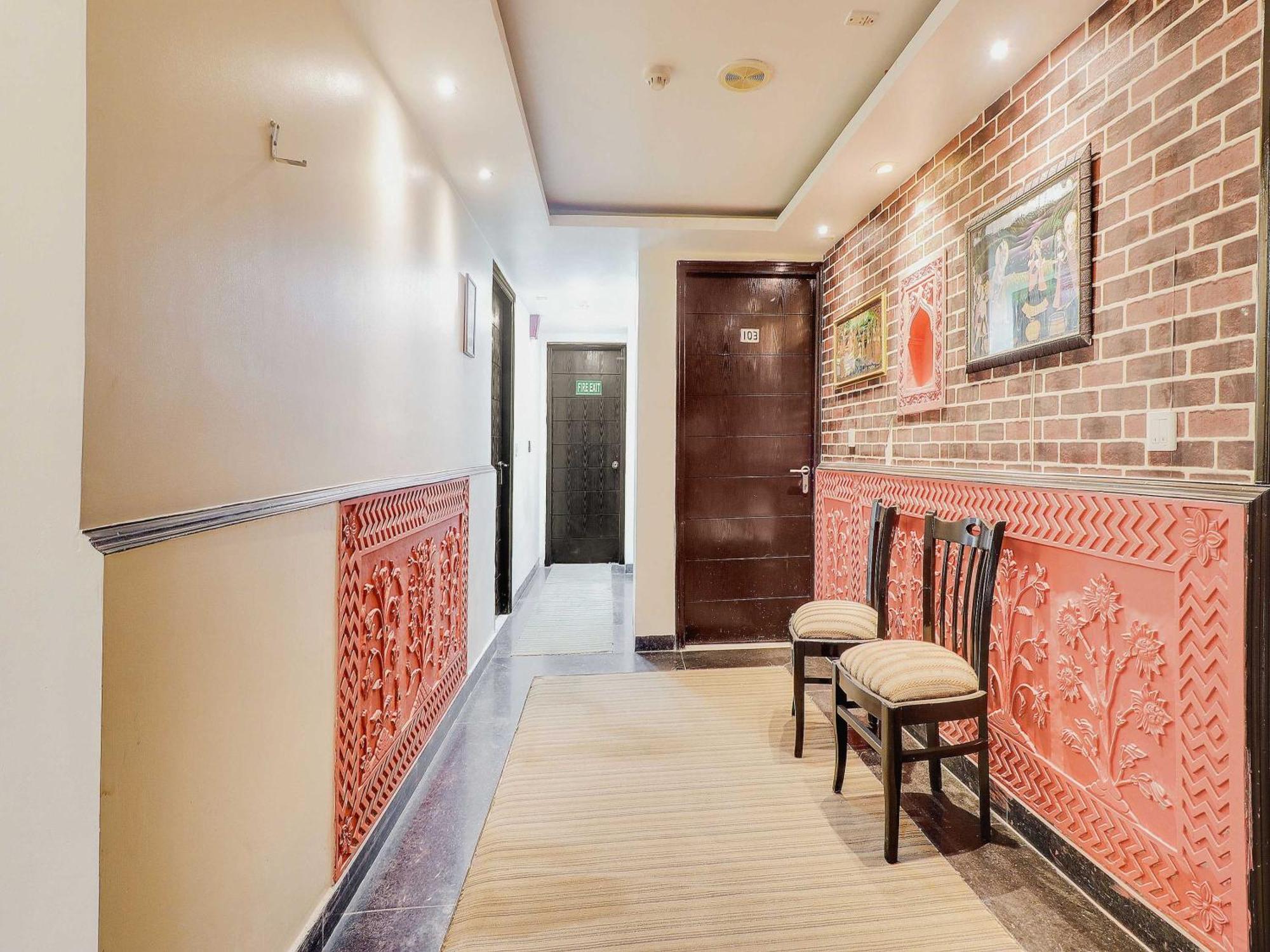 Oyo Flagship Hotel Rudra Palace Agra  Extérieur photo