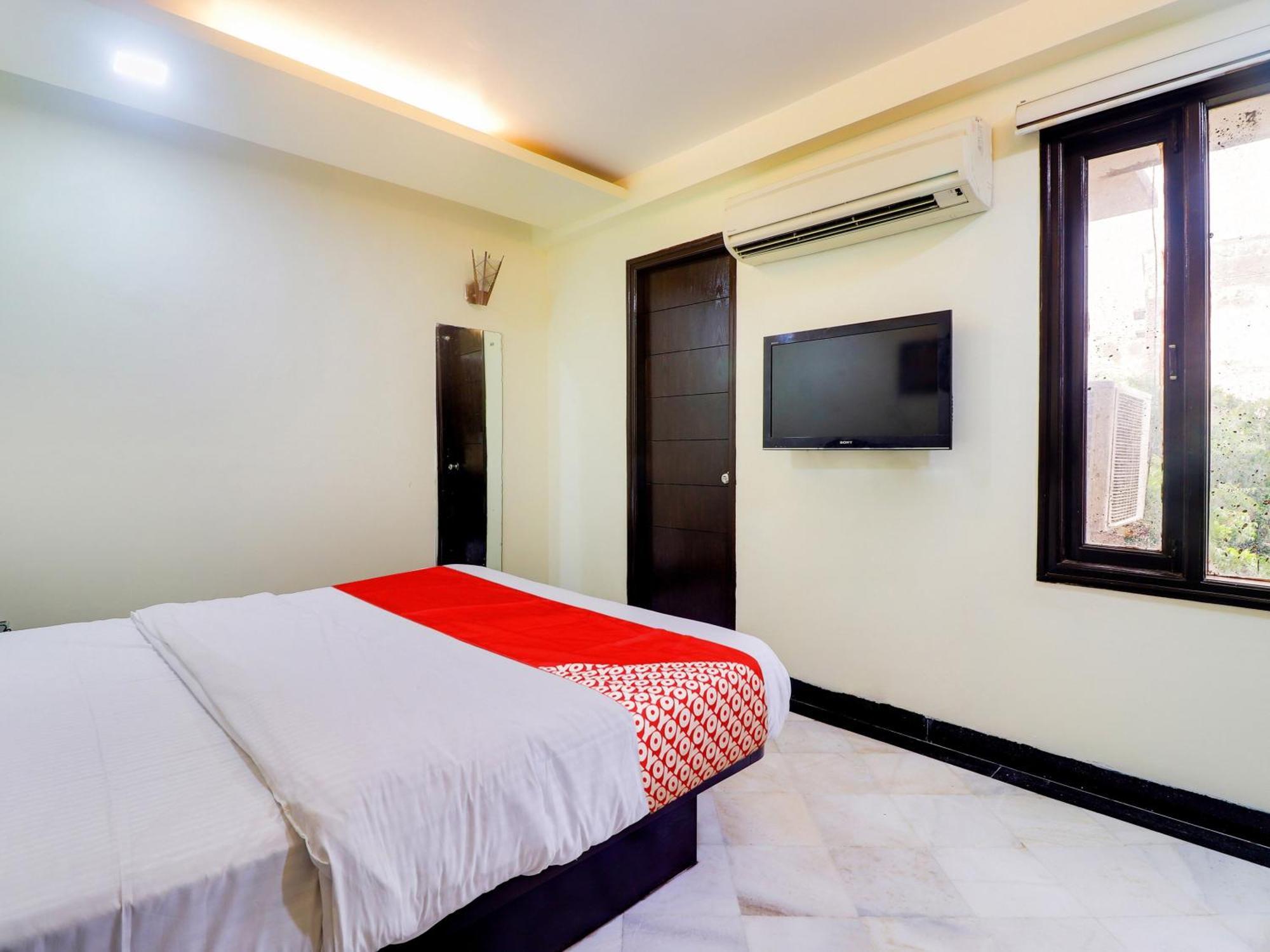Oyo Flagship Hotel Rudra Palace Agra  Extérieur photo