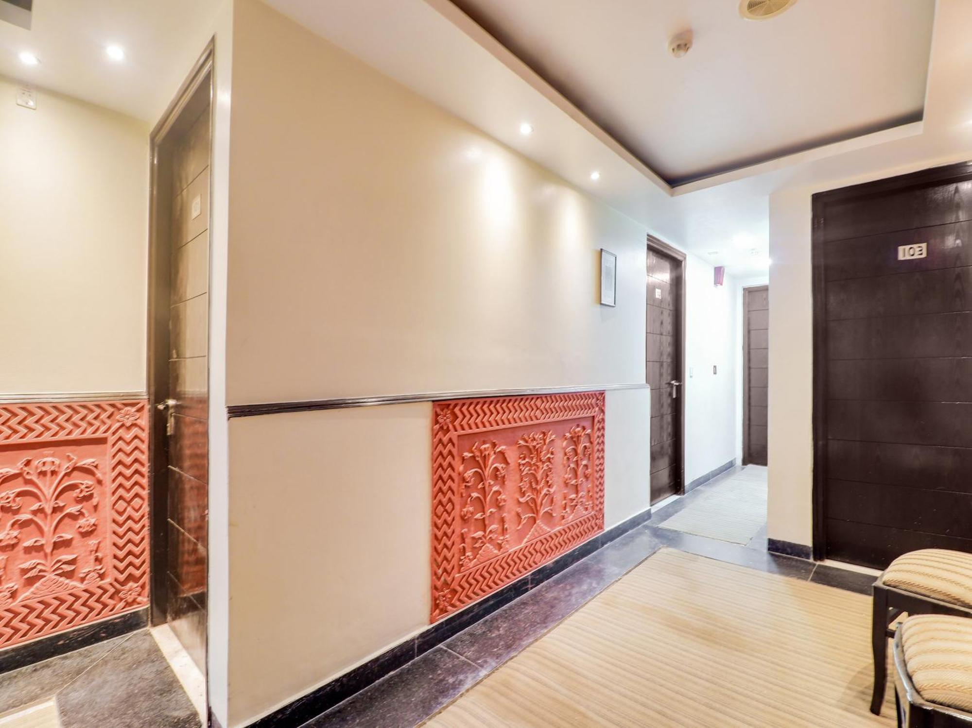 Oyo Flagship Hotel Rudra Palace Agra  Extérieur photo