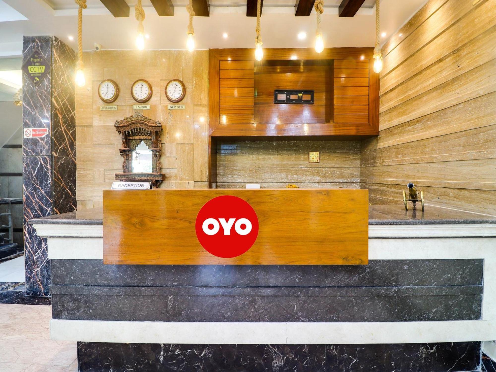 Oyo Flagship Hotel Rudra Palace Agra  Extérieur photo