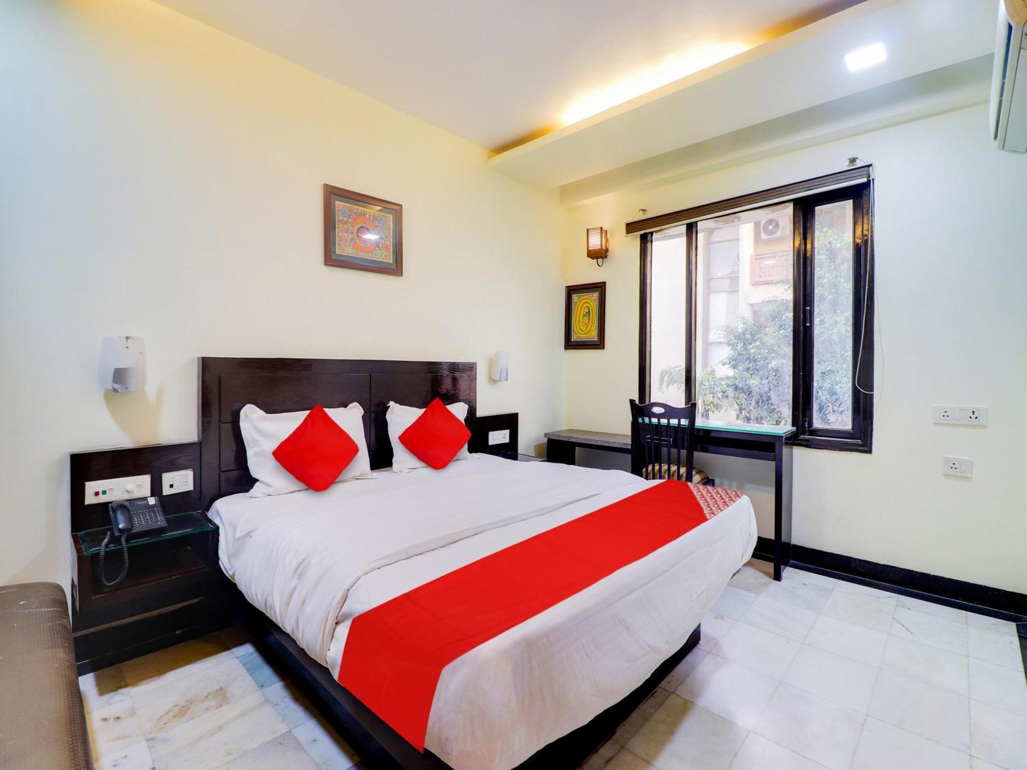 Oyo Flagship Hotel Rudra Palace Agra  Extérieur photo