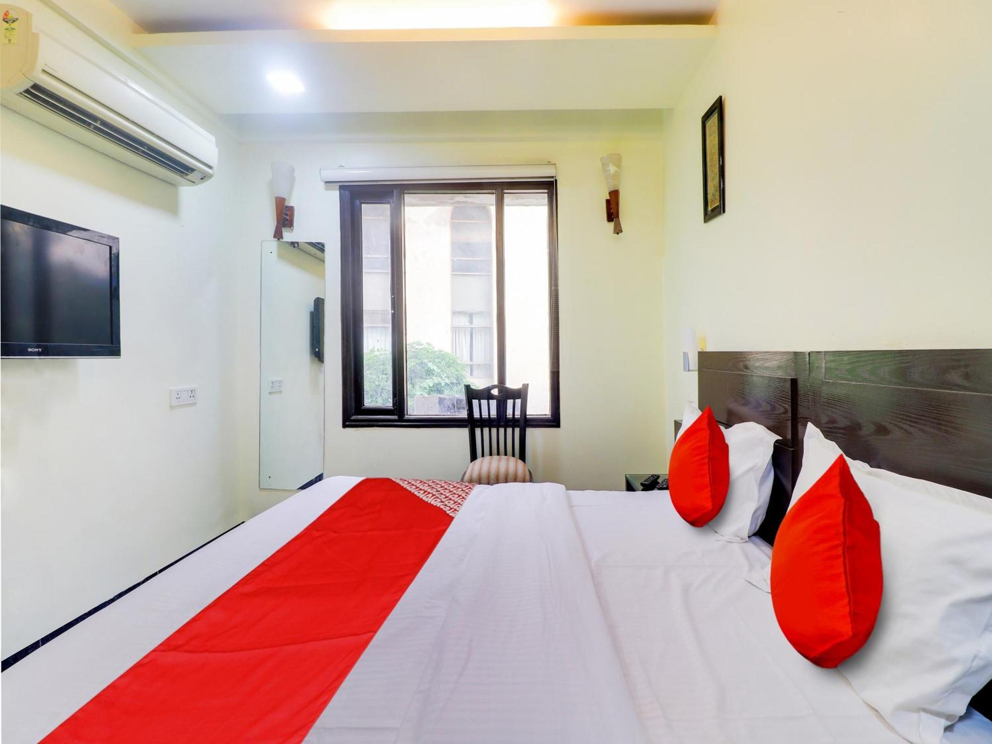 Oyo Flagship Hotel Rudra Palace Agra  Extérieur photo