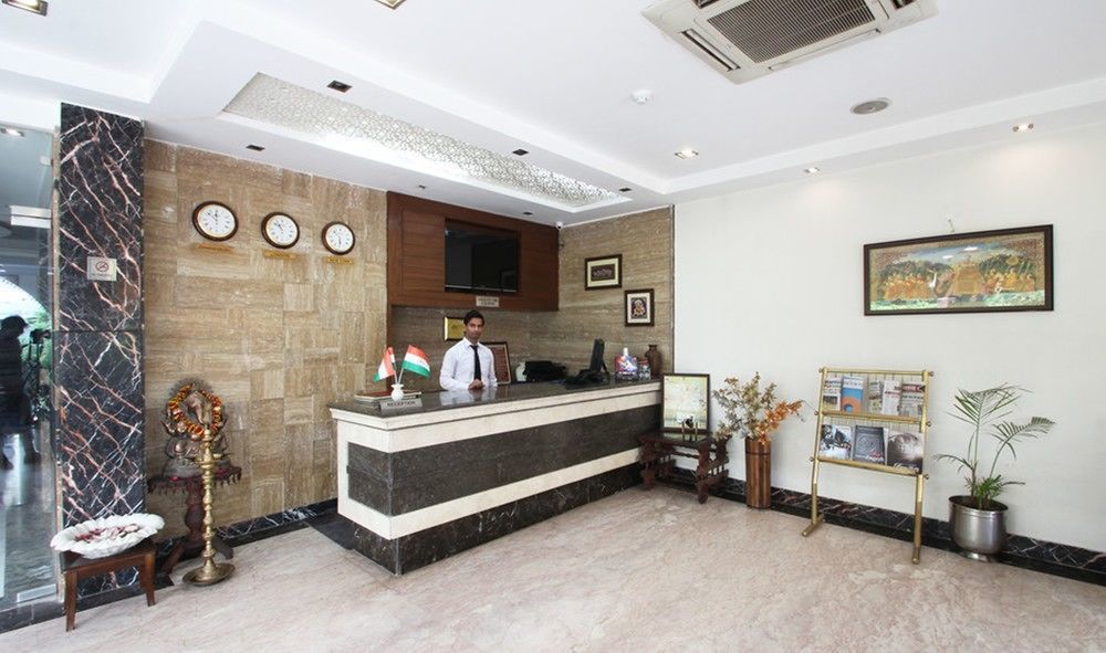 Oyo Flagship Hotel Rudra Palace Agra  Extérieur photo