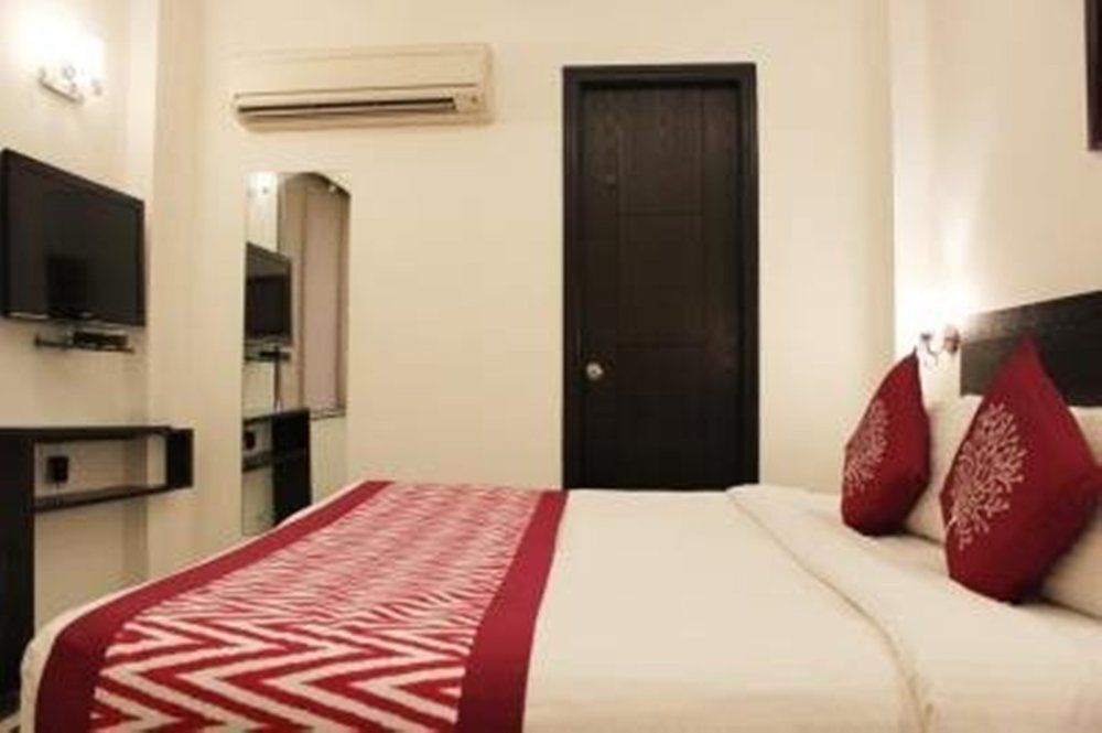 Oyo Flagship Hotel Rudra Palace Agra  Extérieur photo